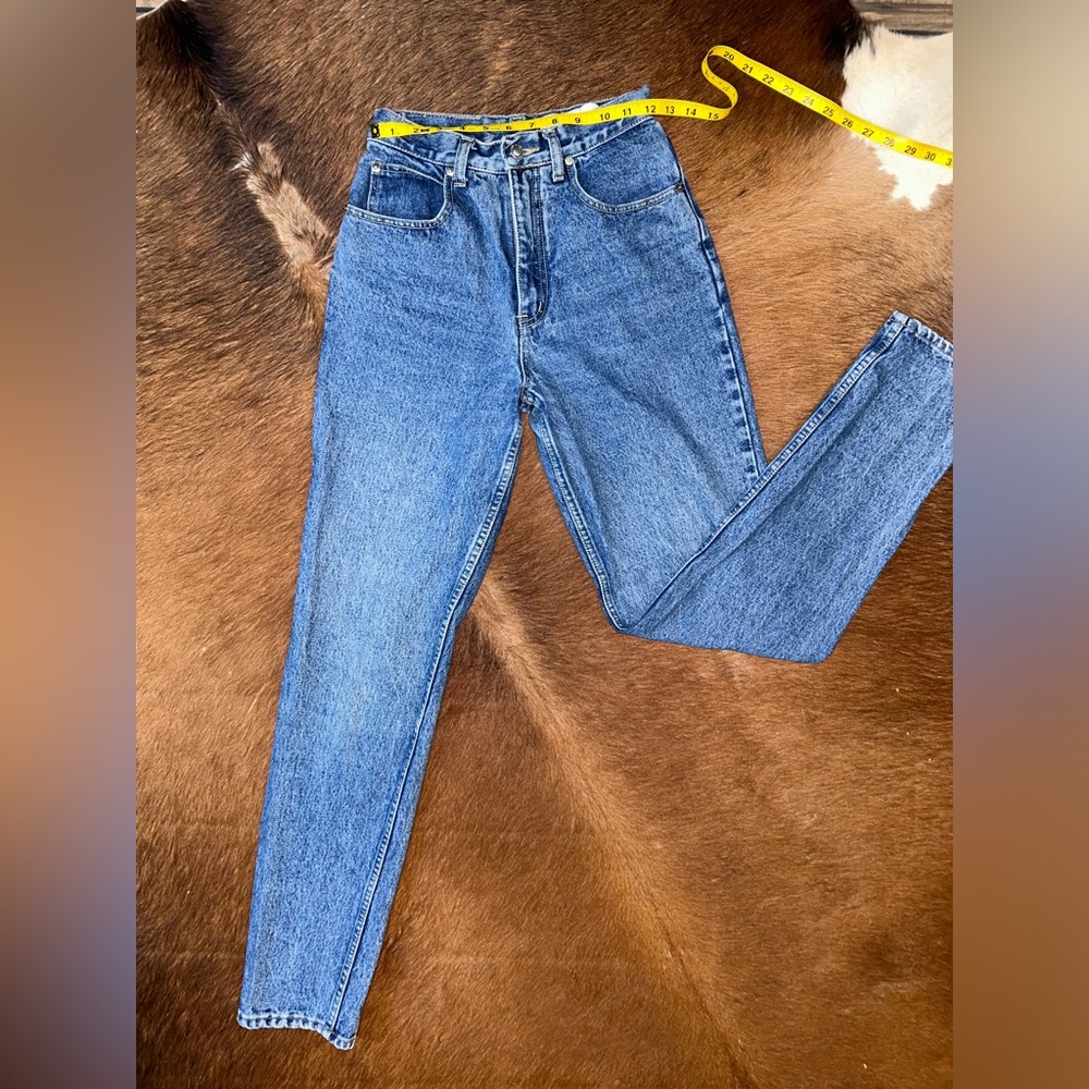 Vintage Medium Wash Lawmans Jeans with RARE Patch - Picture 2 of 6